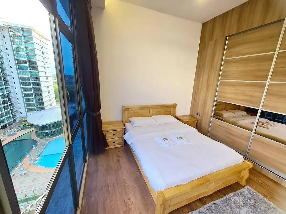 Studio 1 Bedroom High Floor Free Netflix Palazio Mount Austin By Gdragon Homestay Johor Bahru