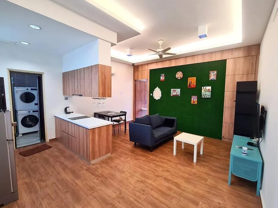 Studio 1 Bedroom High Floor Free Netflix Palazio Mount Austin By Gdragon Homestay Johor Bahru