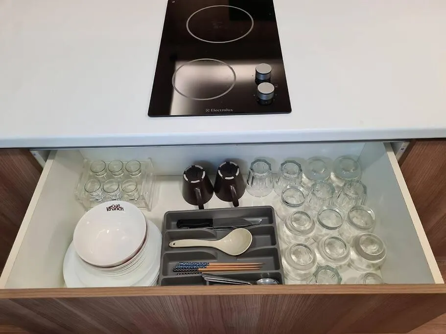 Studio 1 Bedroom High Floor Free Netflix Palazio Mount Austin By Gdragon Homestay Johor Bahru